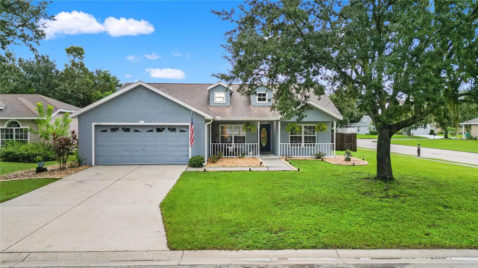 Single Family Residence at 12167 WARWICK CIR, PARRISH, photo 2 of 43
