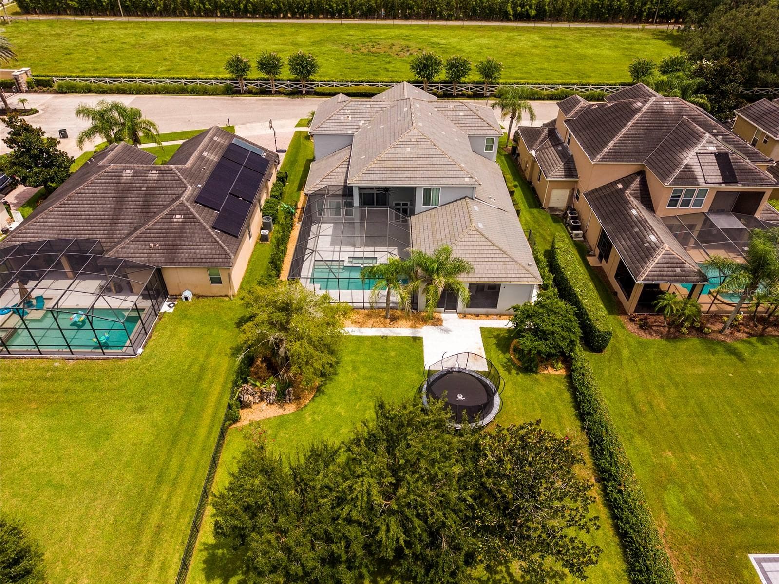 Single Family Residence at 1720 LAKE ROBERTS LANDING DR, WINTER GARDEN, photo 8 of 90