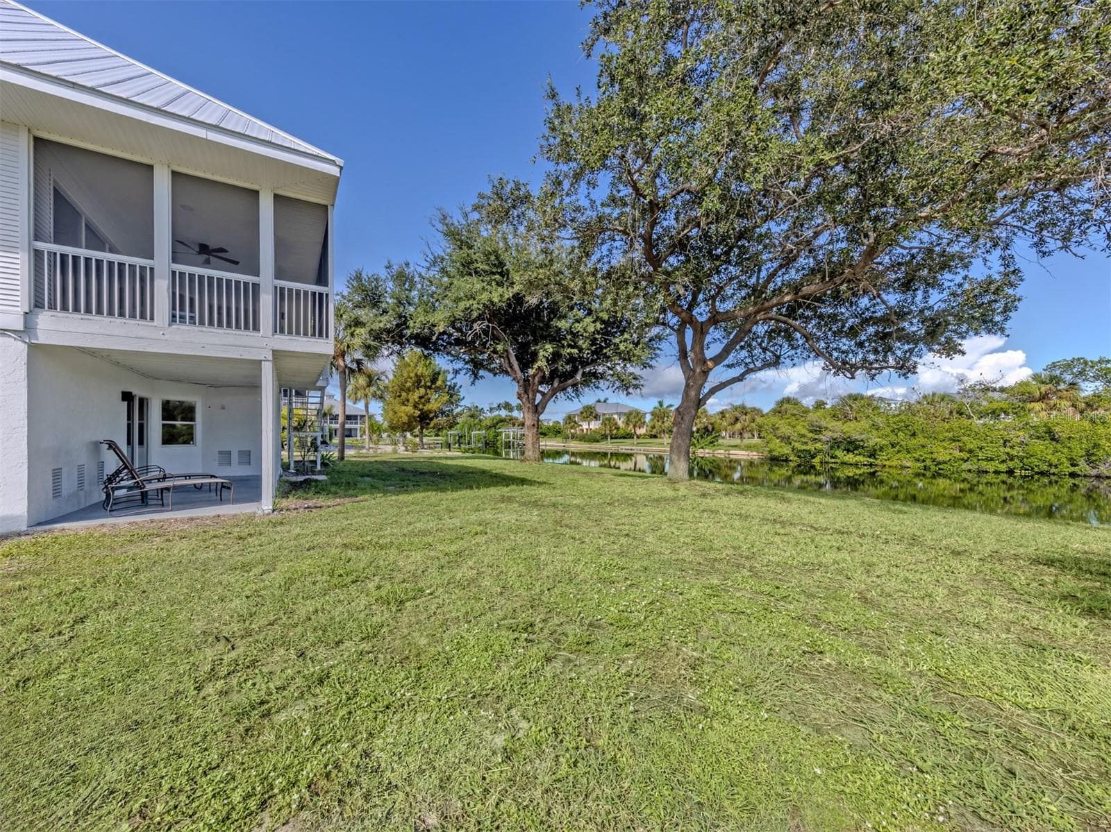 Single Family Residence at 13075 VIA CASSIA, PLACIDA, photo 35 of 47