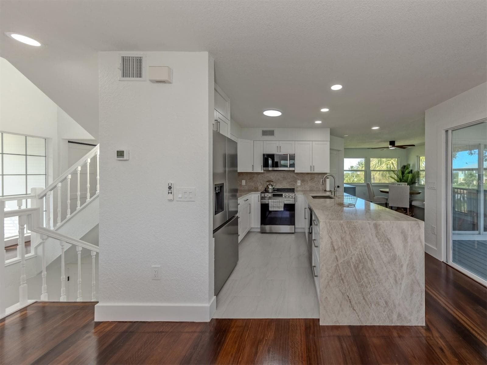 Single Family Residence at 13075 VIA CASSIA, PLACIDA, photo 7 of 47