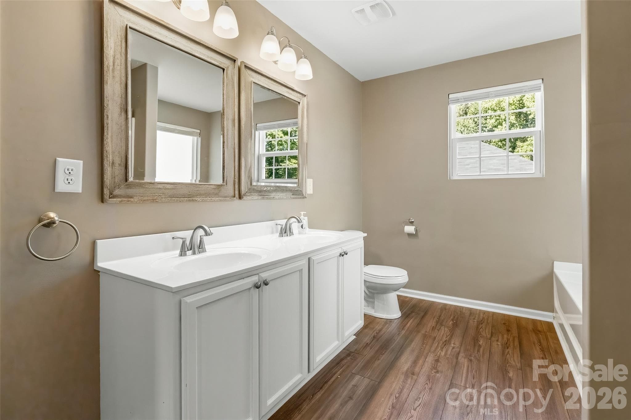 Single Family Residence at 5045 Ashley Place Drive, Bessemer City, photo 27 of 48