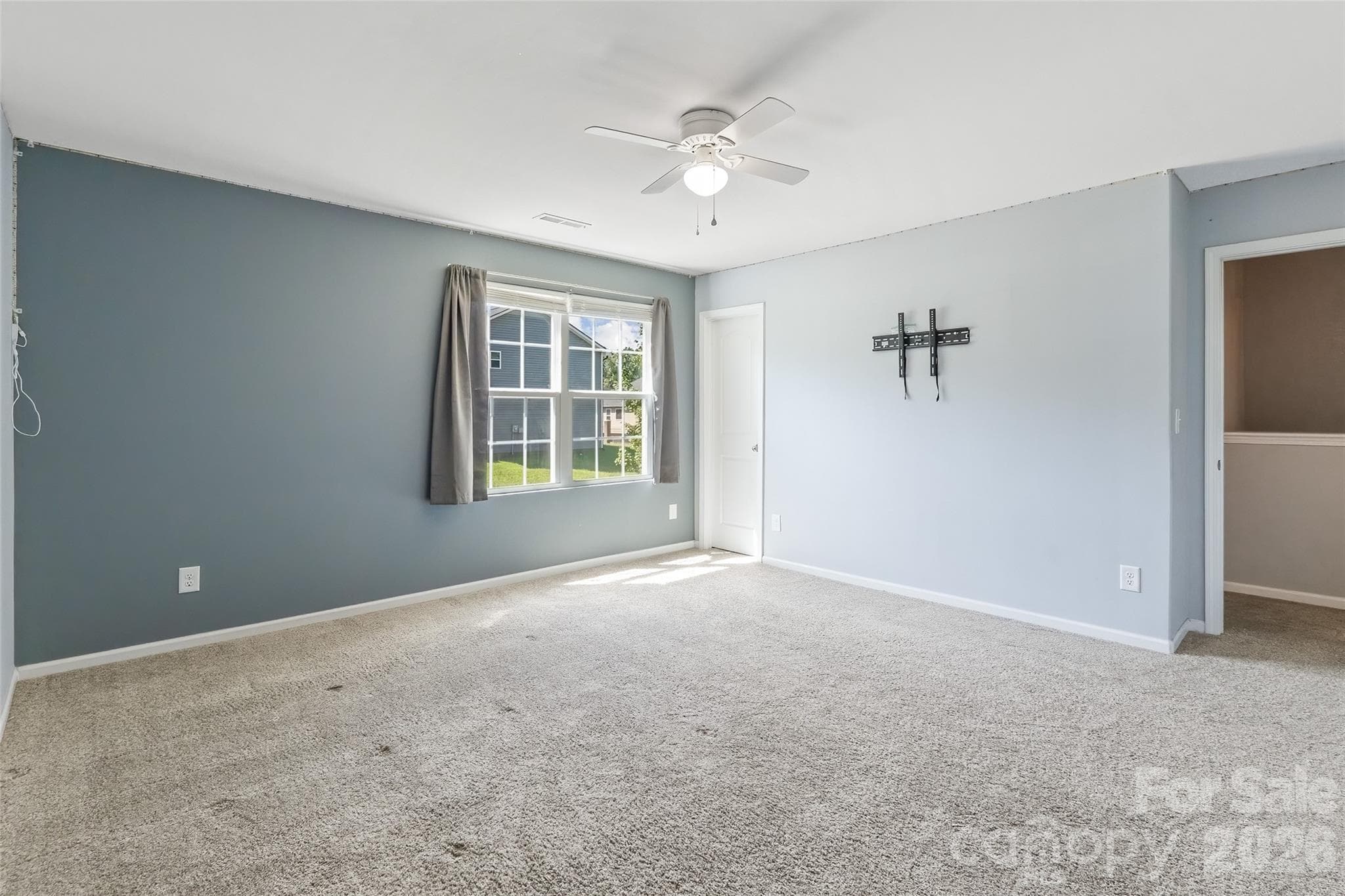 Single Family Residence at 5045 Ashley Place Drive, Bessemer City, photo 40 of 48