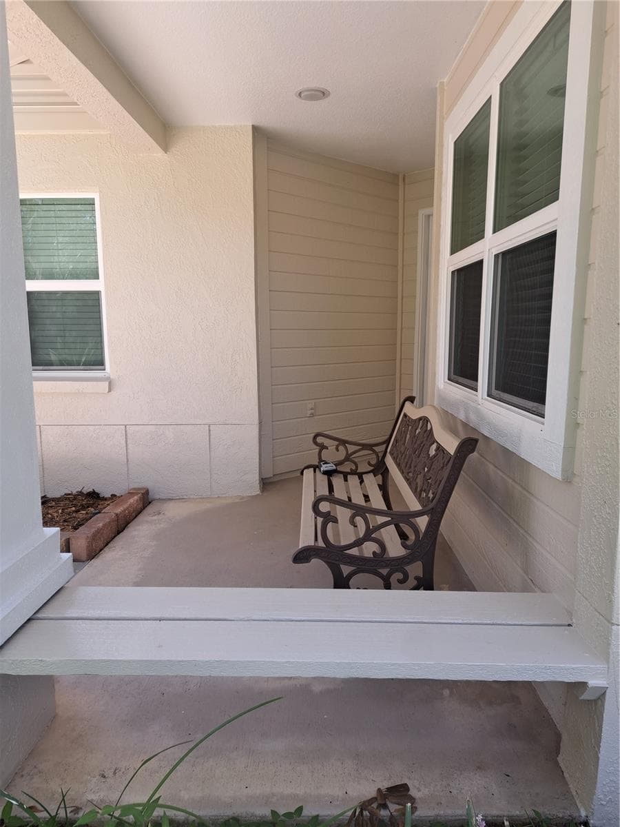 Time to rest on your garden bench in the shade - 5316 LOCHMEAD TER, ZEPHYRHILLS