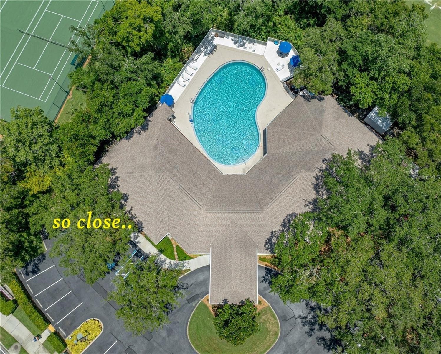 Community Pool and tennis courts - 5316 LOCHMEAD TER, ZEPHYRHILLS