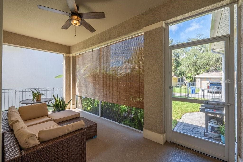 Single Family Residence at 5929 FISHHAWK CROSSING BLVD, LITHIA, photo 29 of 39