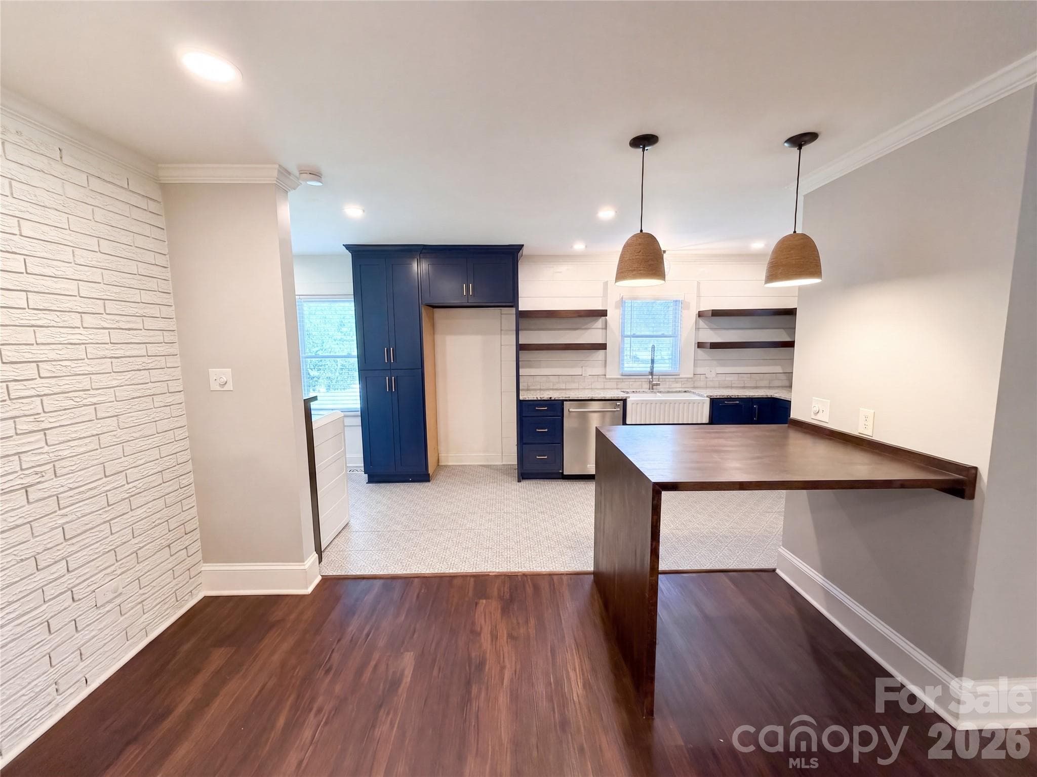 Single Family Residence at 5630 S New Hope Road, Belmont, photo 14 of 18