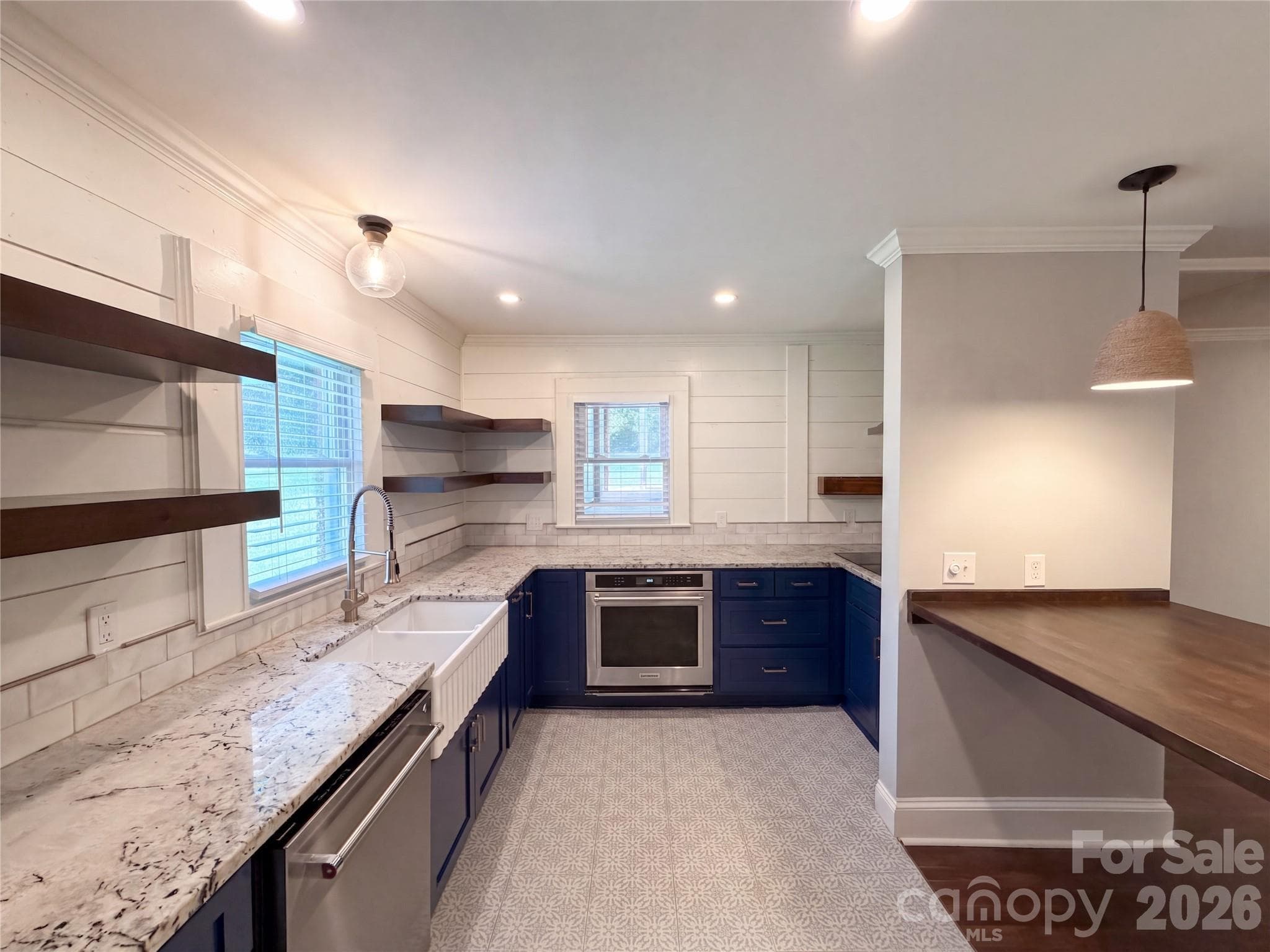 Single Family Residence at 5630 S New Hope Road, Belmont, photo 17 of 18