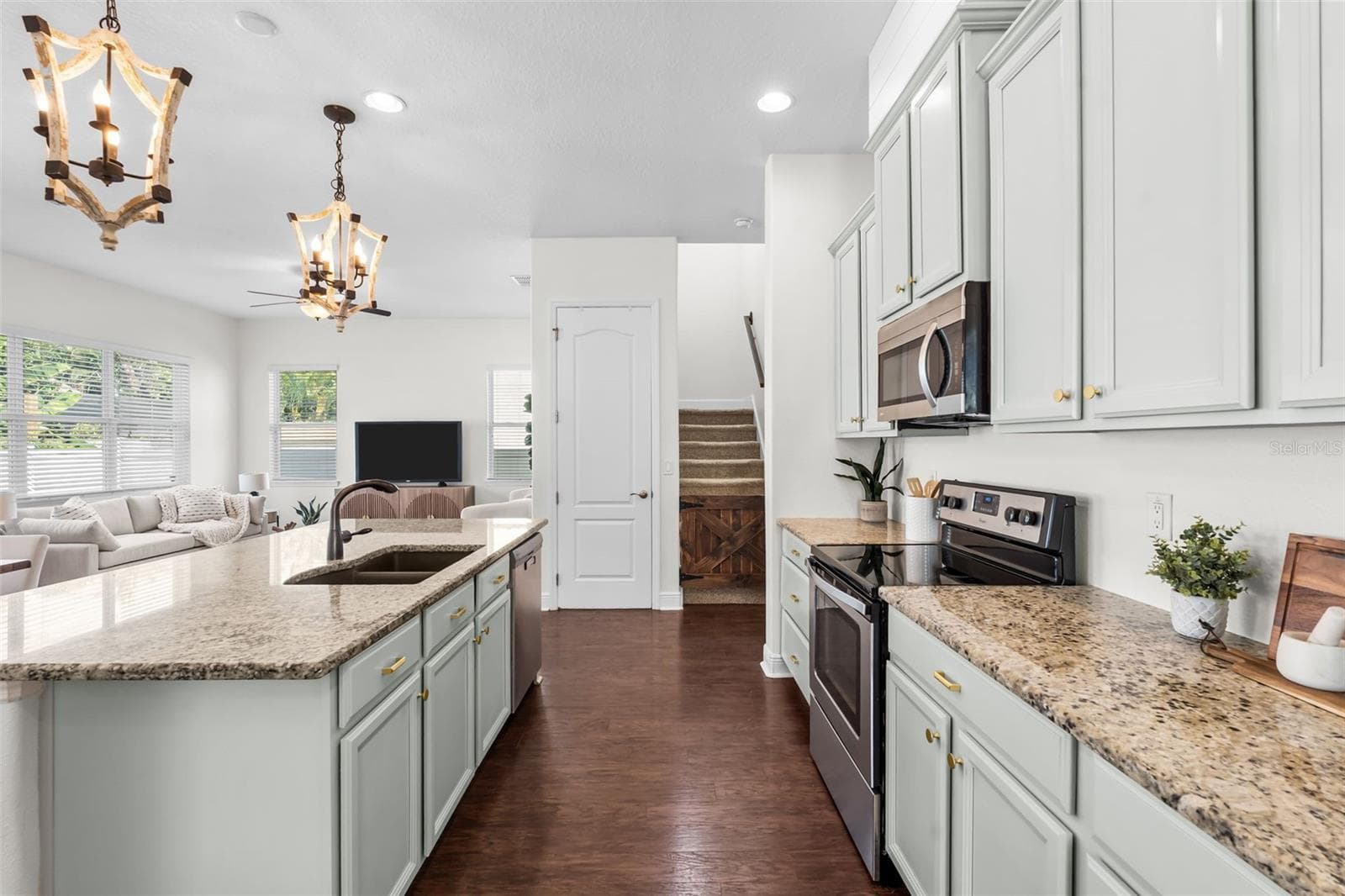 Single Family Residence at 7611 S DESOTO ST, TAMPA, photo 13 of 53