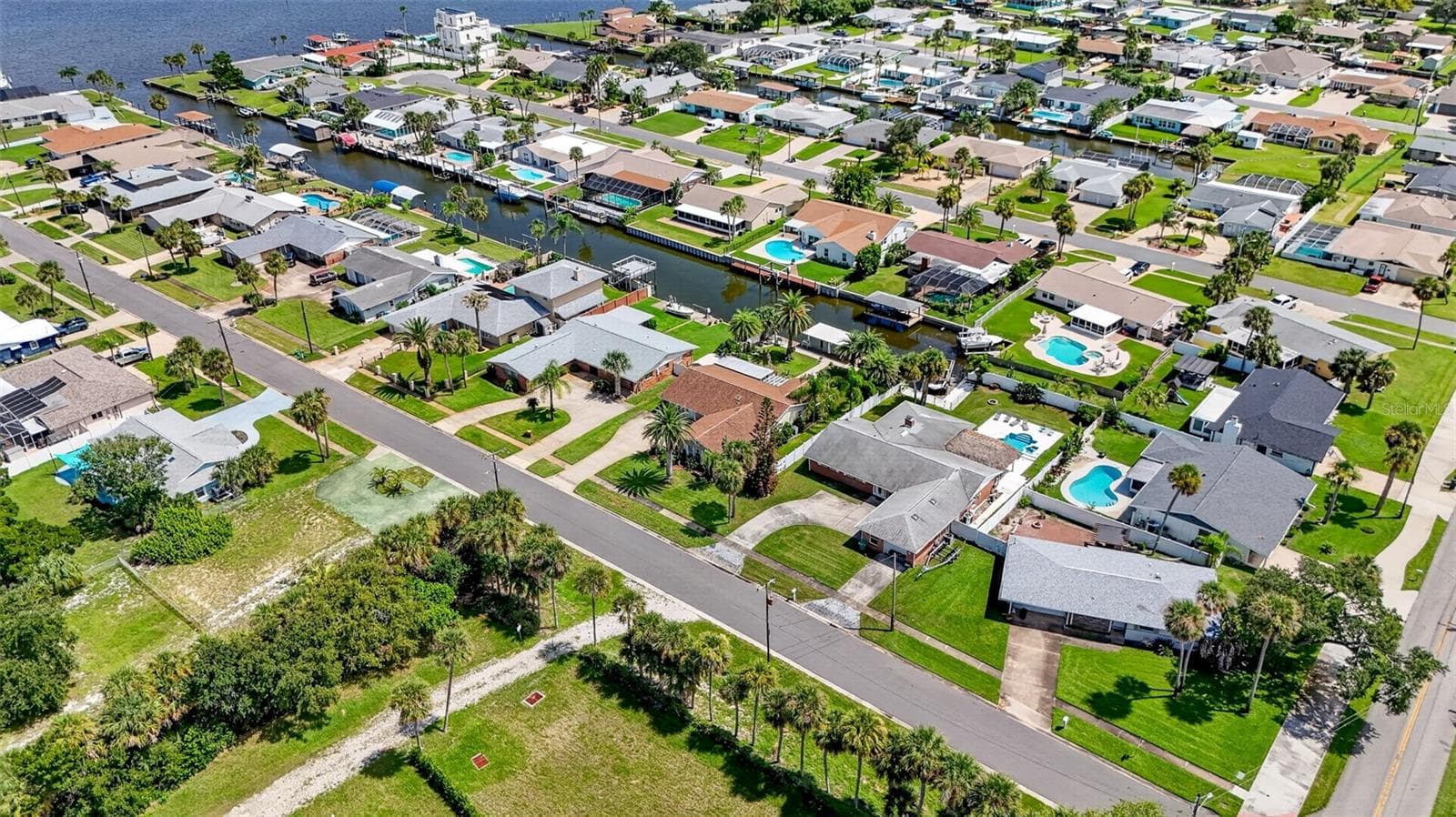 Single Family Residence at 149 SEA ISLE CIR, SOUTH DAYTONA, photo 41 of 43