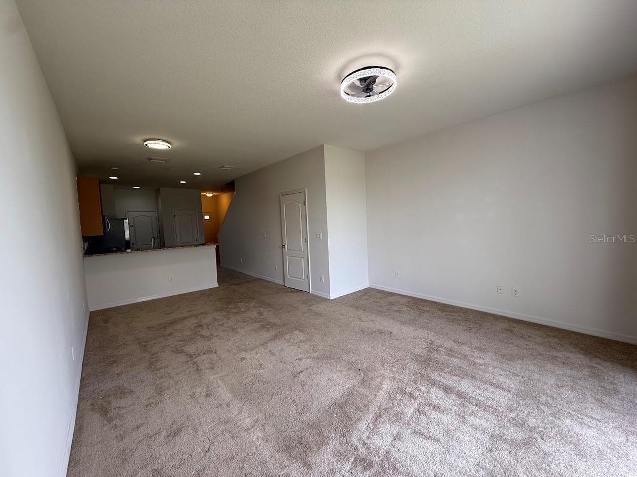 Townhouse at 4976 WHITE SANDERLING CT, TAMPA, photo 10 of 37