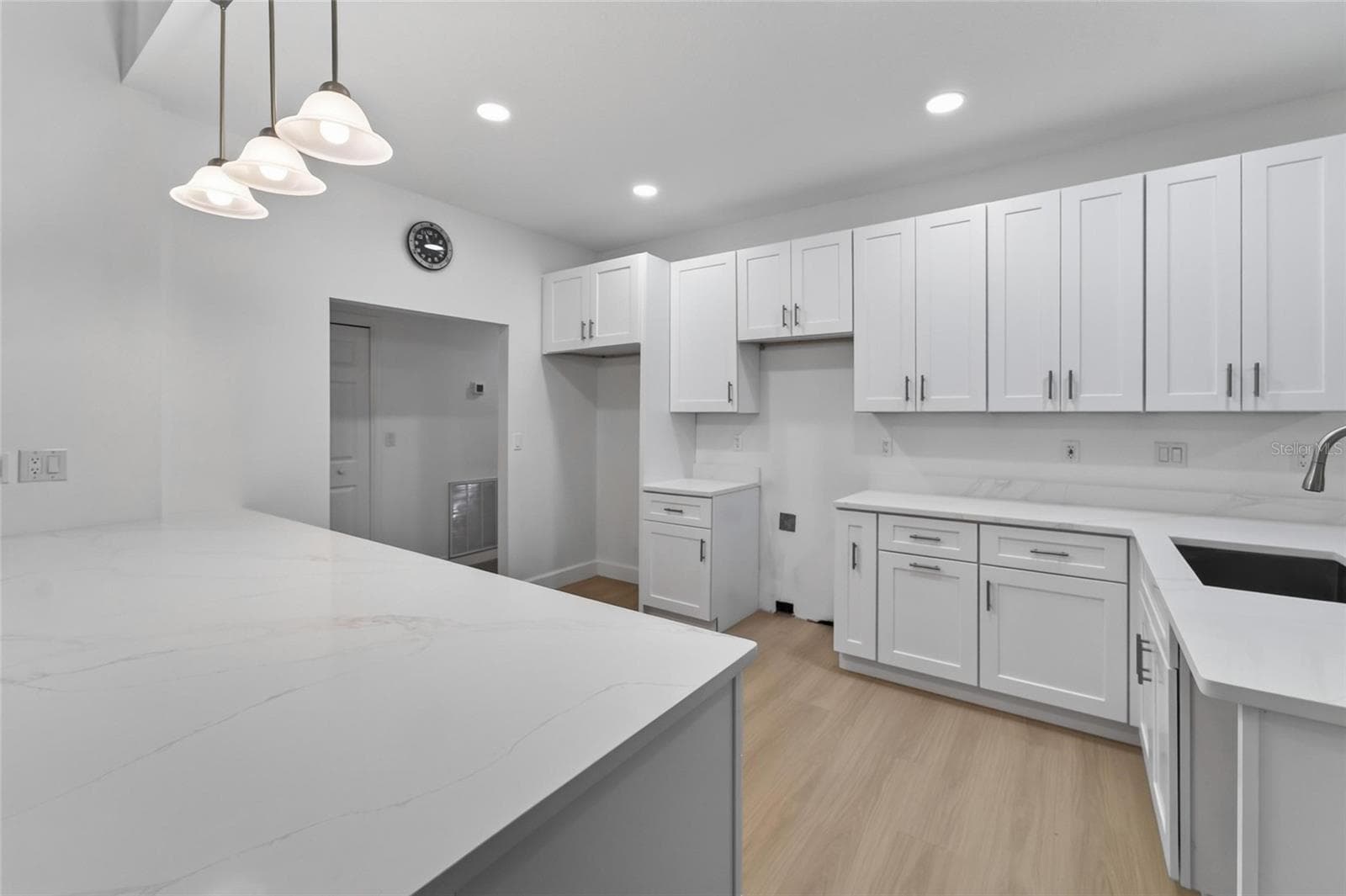 Single Family Residence at 2216 NEW BEDFORD DR, SUN CITY CENTER, photo 24 of 75
