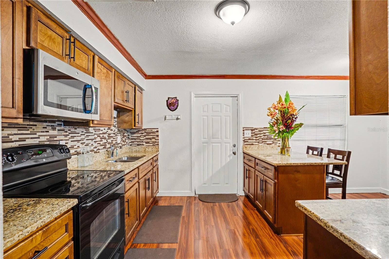 Single Family Residence at 2422 BERRY RD, PLANT CITY, photo 3 of 20