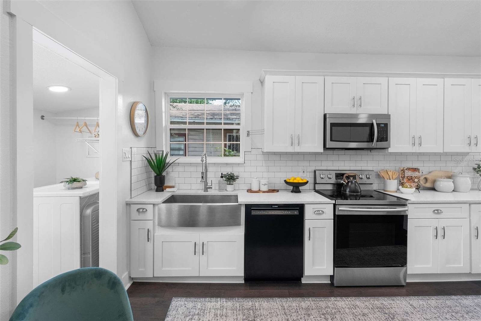 Single Family Residence at 415 W AMELIA AVE, TAMPA, photo 12 of 35
