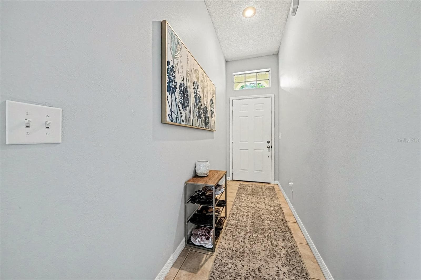 Single Family Residence at 30944 TEHO ST, MOUNT PLYMOUTH, photo 2 of 24