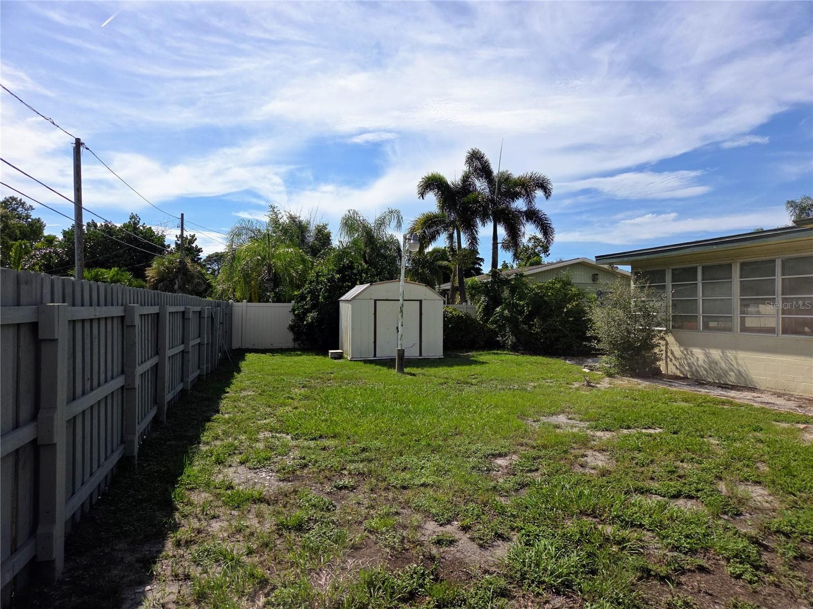 Single Family Residence at 6044 BURLINGTON AVE N, ST PETERSBURG, photo 42 of 45