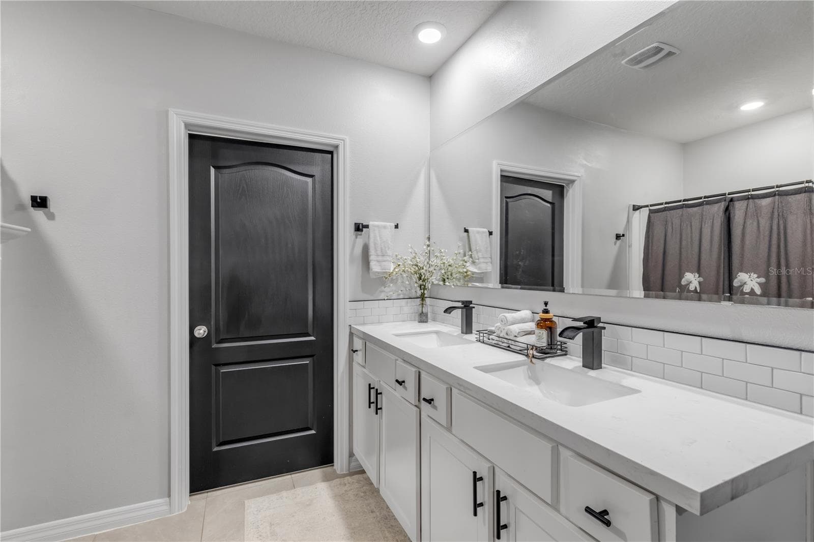 Primary Bathroom - 143 OLD MILL POND RD, EDGEWATER