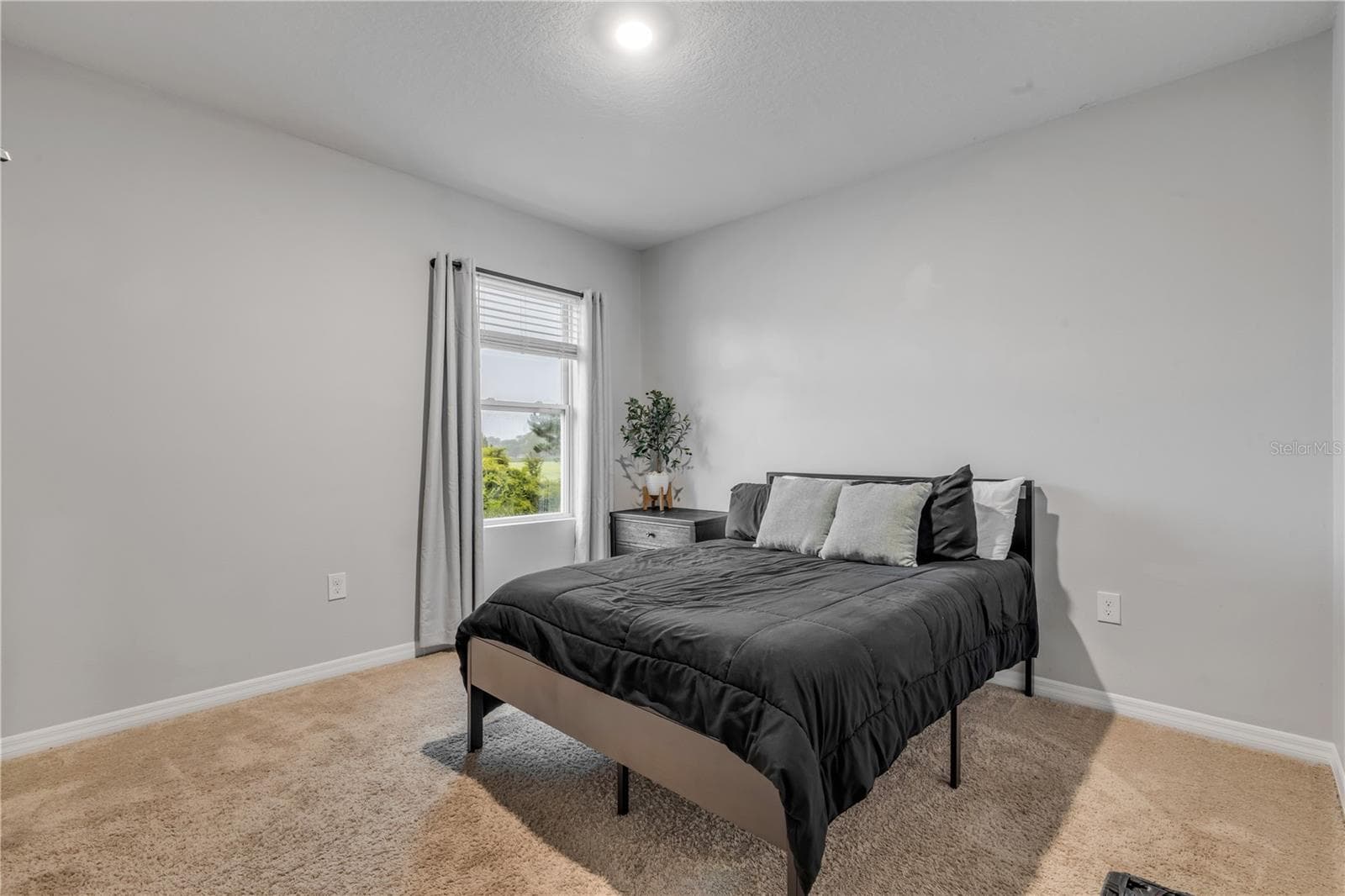 Bedroom 2 - 143 OLD MILL POND RD, EDGEWATER