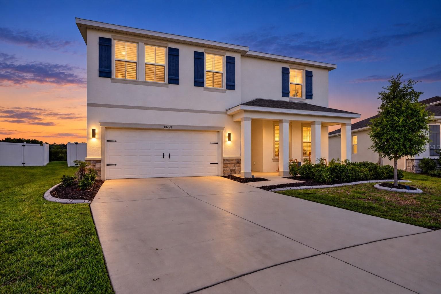 13793 WINEBERRY DR