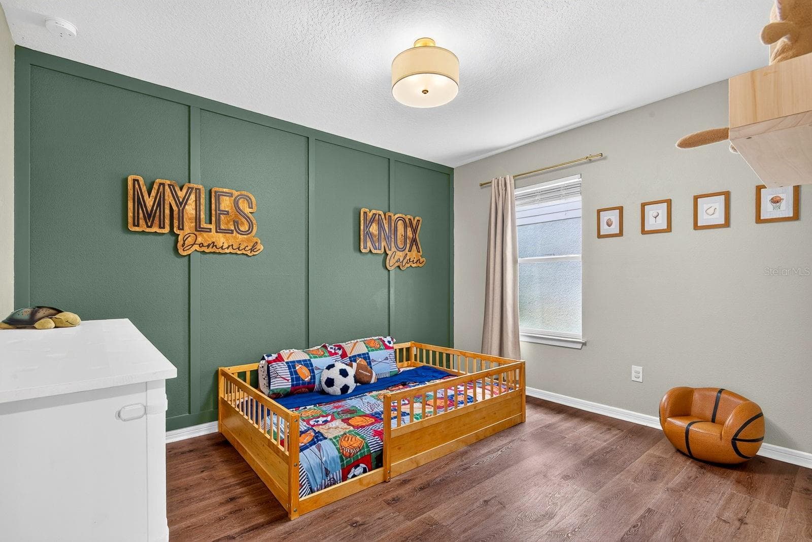 Bedroom number one - 9348 ROYAL RIVER CIR, PARRISH