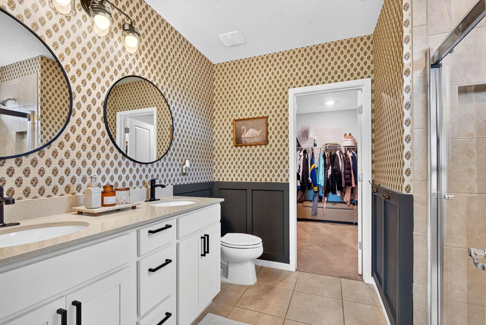 Master bath facing into master bedroom - 9348 ROYAL RIVER CIR, PARRISH