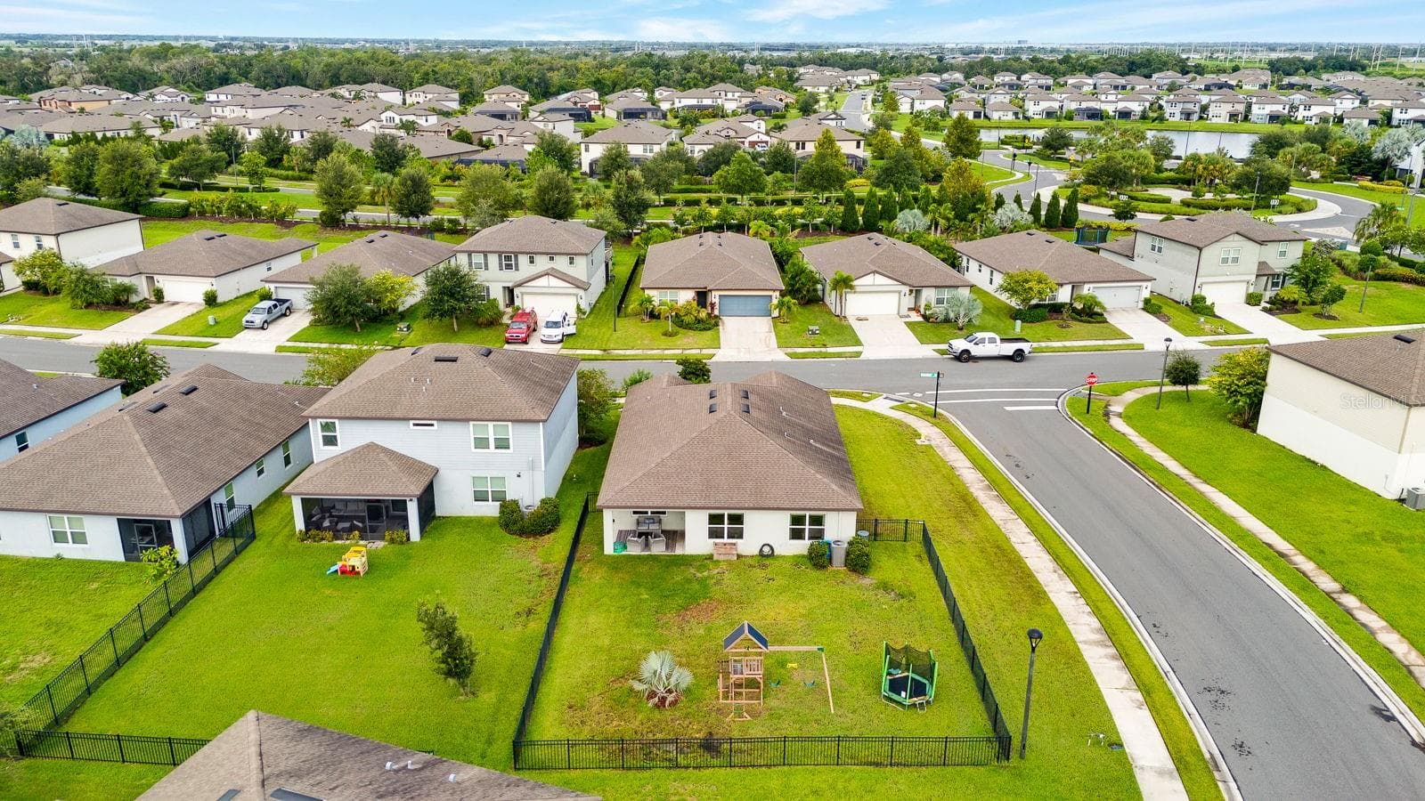 Birds eye view of corner lot - 9348 ROYAL RIVER CIR, PARRISH