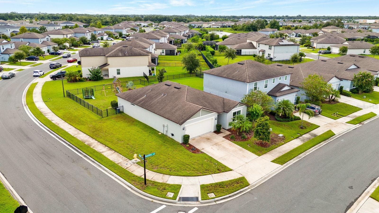 Birds eye view facing North - 9348 ROYAL RIVER CIR, PARRISH