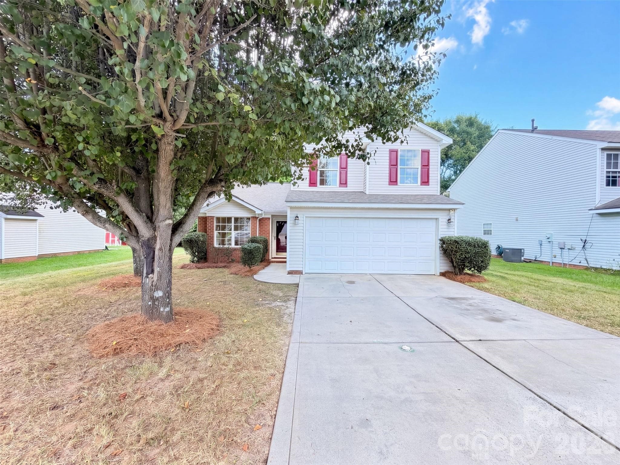 Single Family Residence at 8616 Silver Falls Way, Charlotte, photo 6 of 18