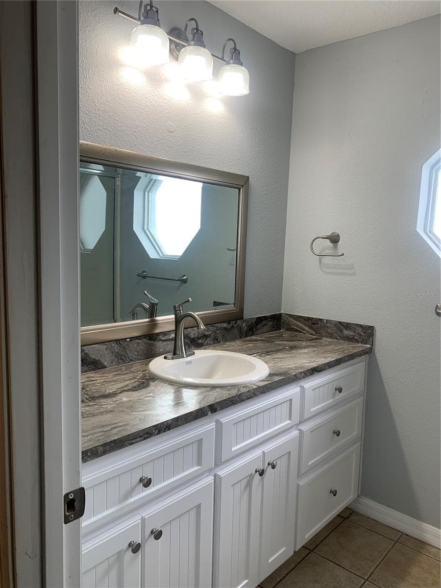 Single Family Residence at 11217 ROMAN ST, SPRING HILL, photo 13 of 17