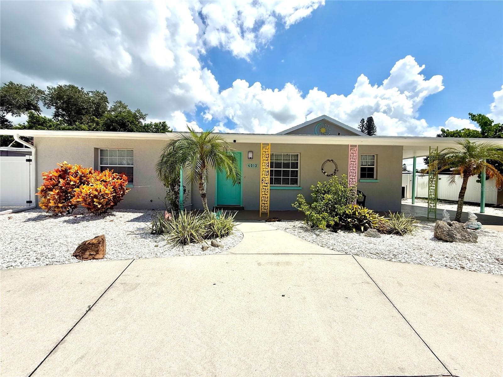 True Jem! - 4013 52ND STREET CT W, BRADENTON