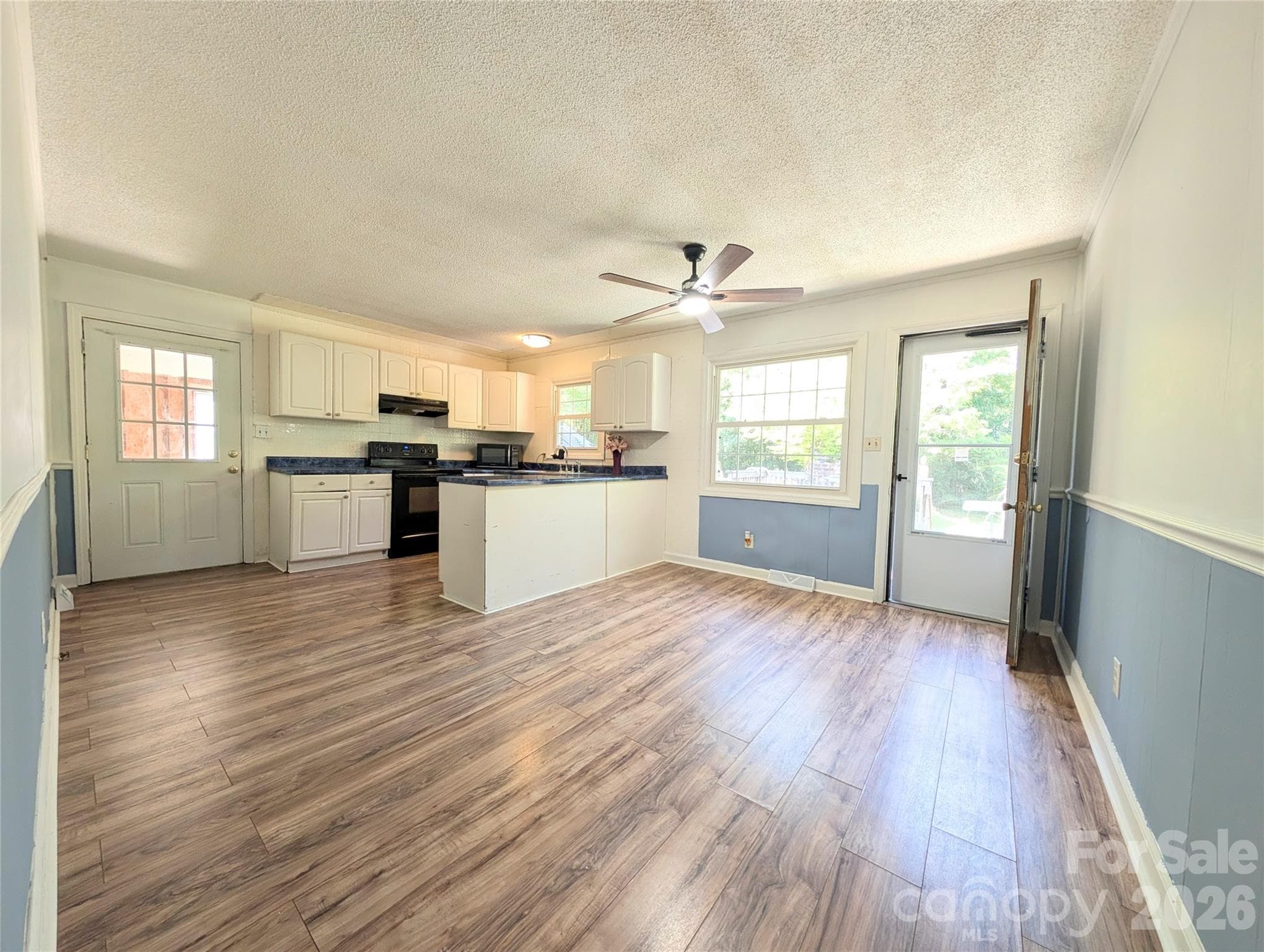 Single Family Residence at 164 Blackmon Circle, Kershaw, photo 3 of 35