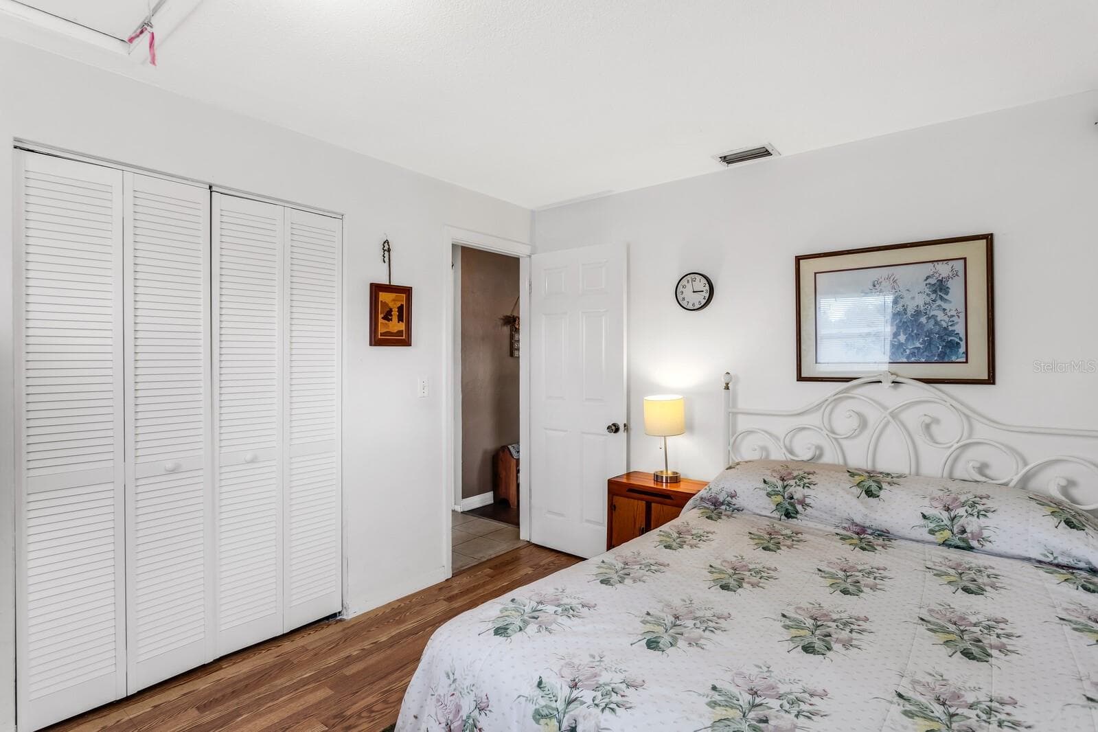 Single Family Residence at 407 OCEAN CT, LARGO, photo 22 of 33