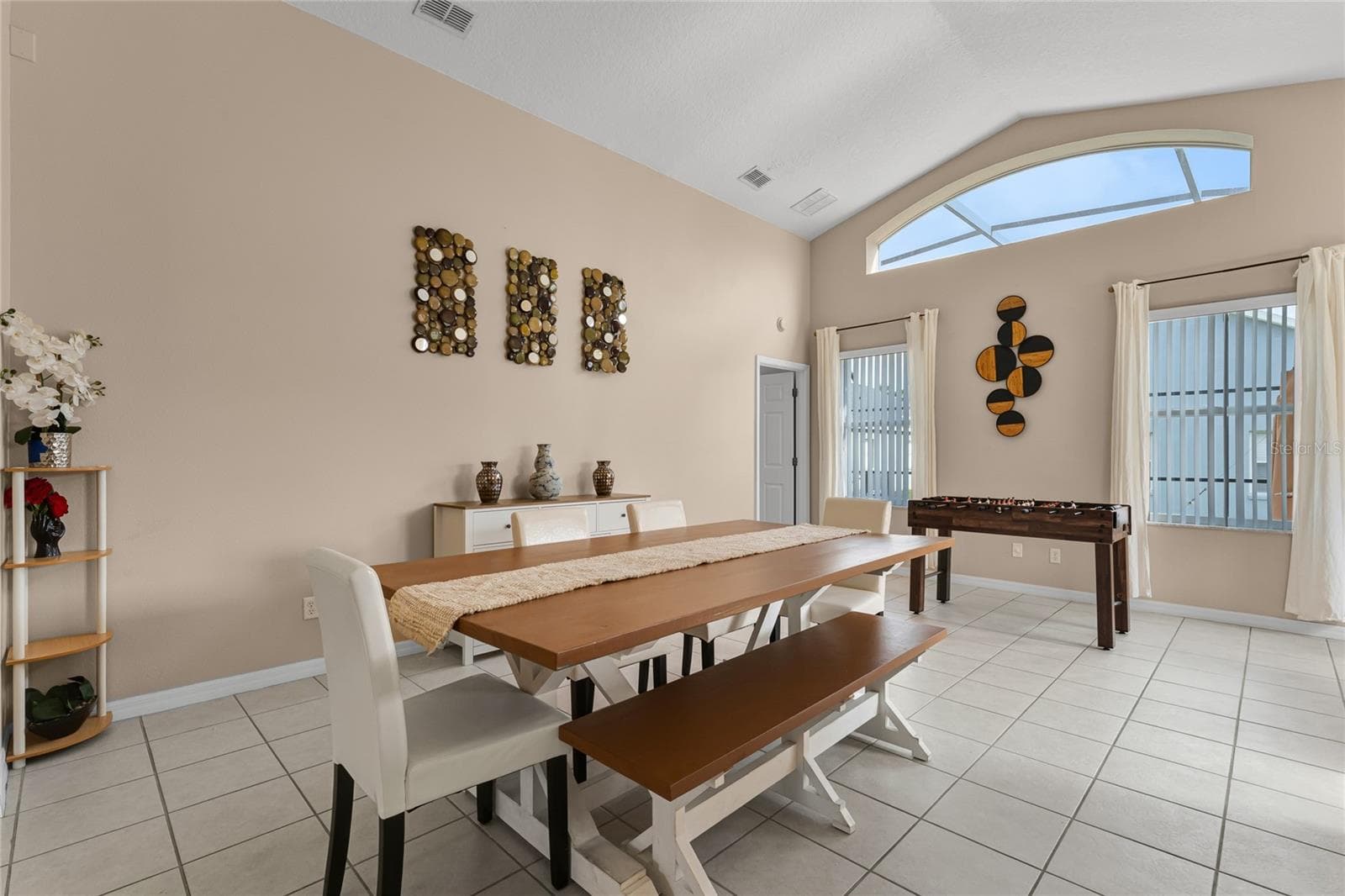 Single Family Residence at 616 CORVINA DR, DAVENPORT, photo 7 of 28