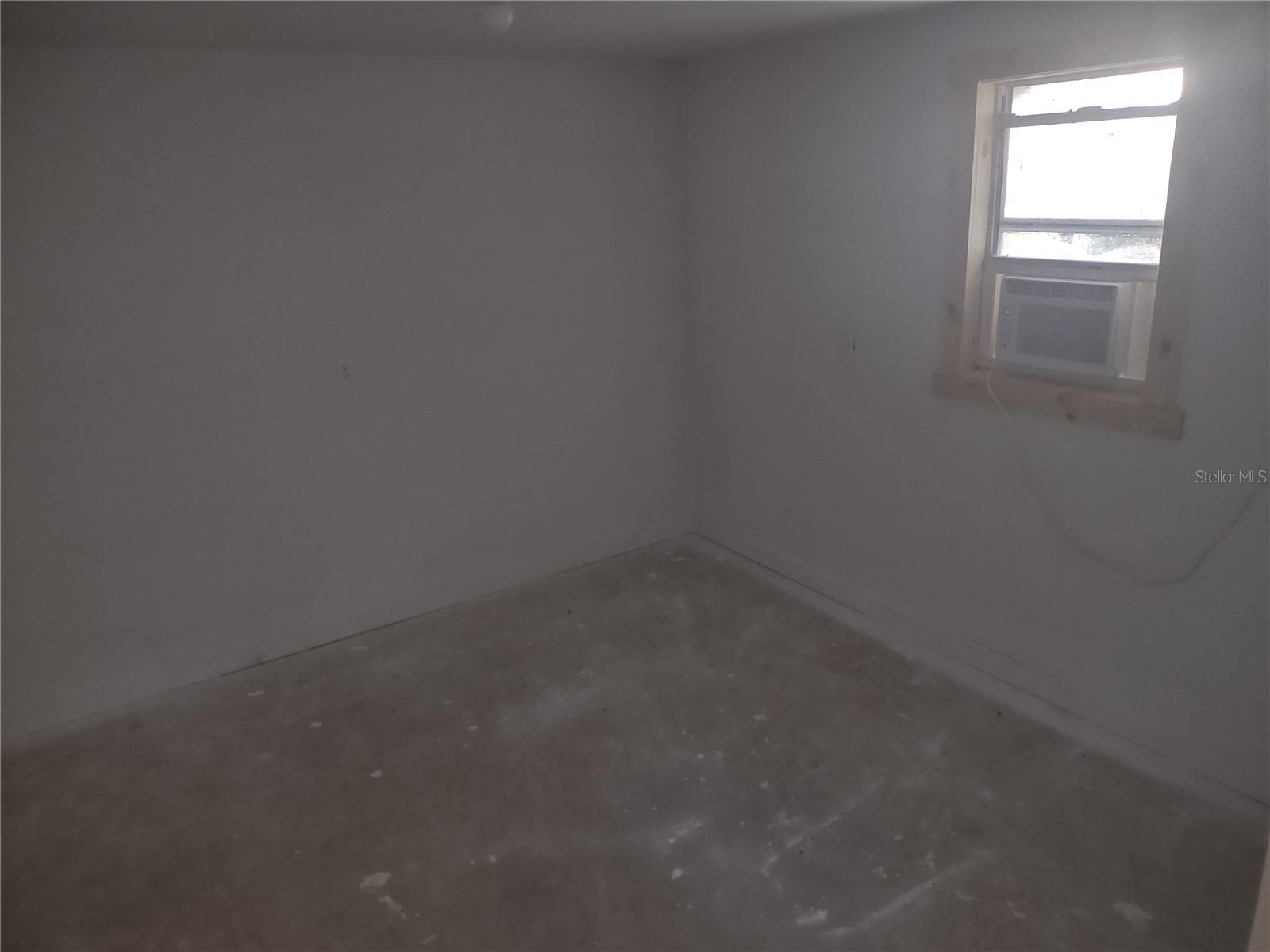 Manufactured Home at 24548 ALLIGATOR RD, ASTOR, photo 19 of 27