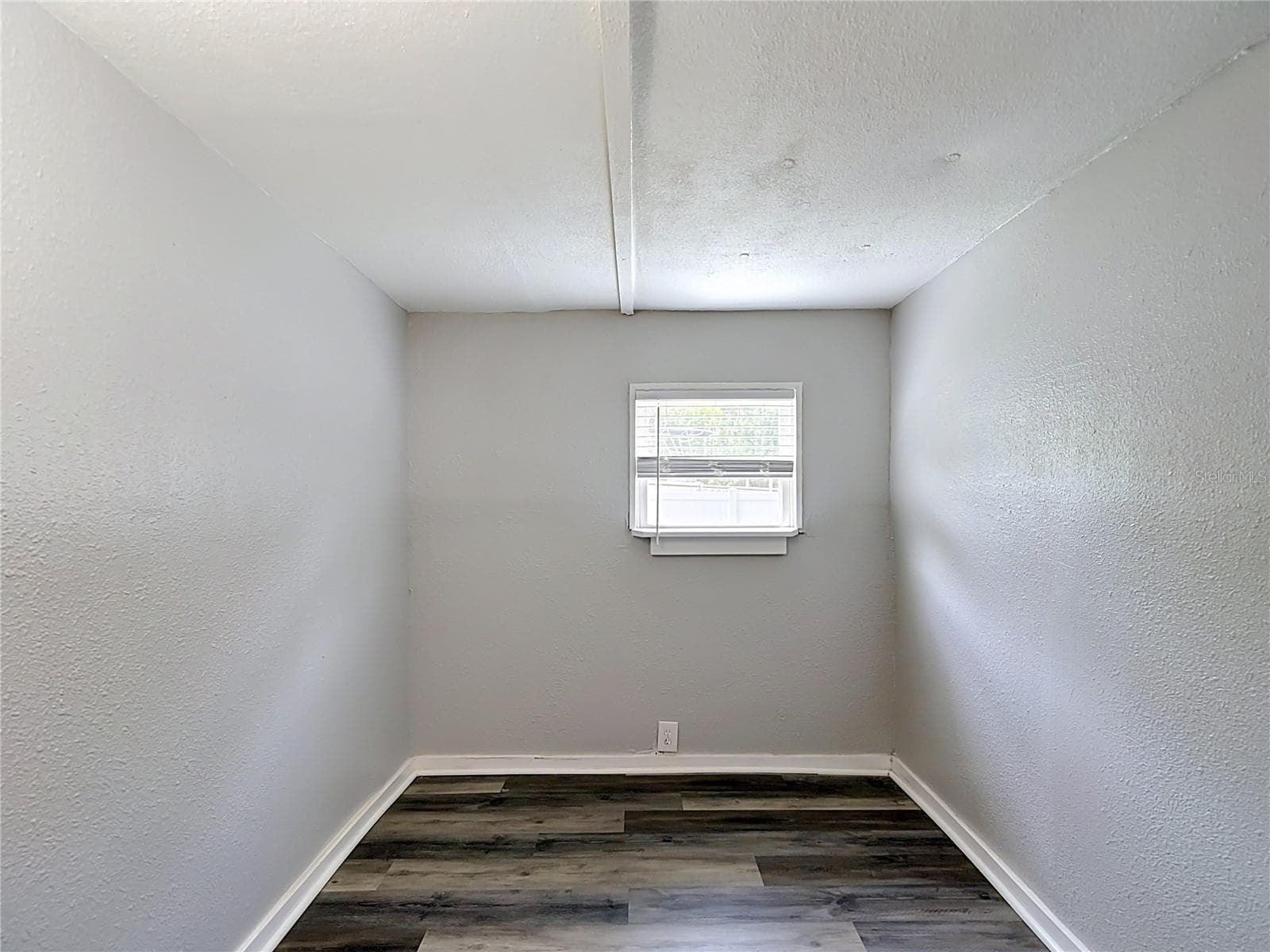 Mobile Home at 14529 WILLIAMS LN, HUDSON, photo 32 of 84
