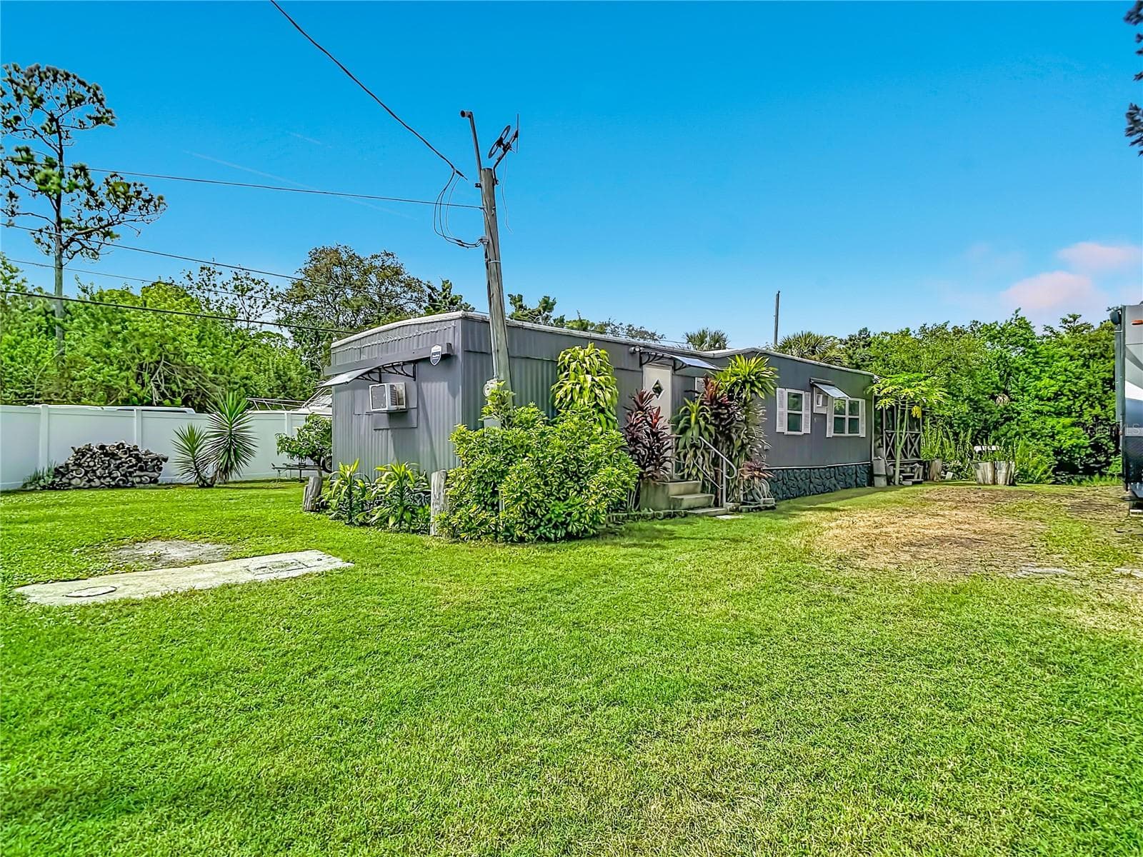 Mobile Home at 14529 WILLIAMS LN, HUDSON, photo 59 of 84