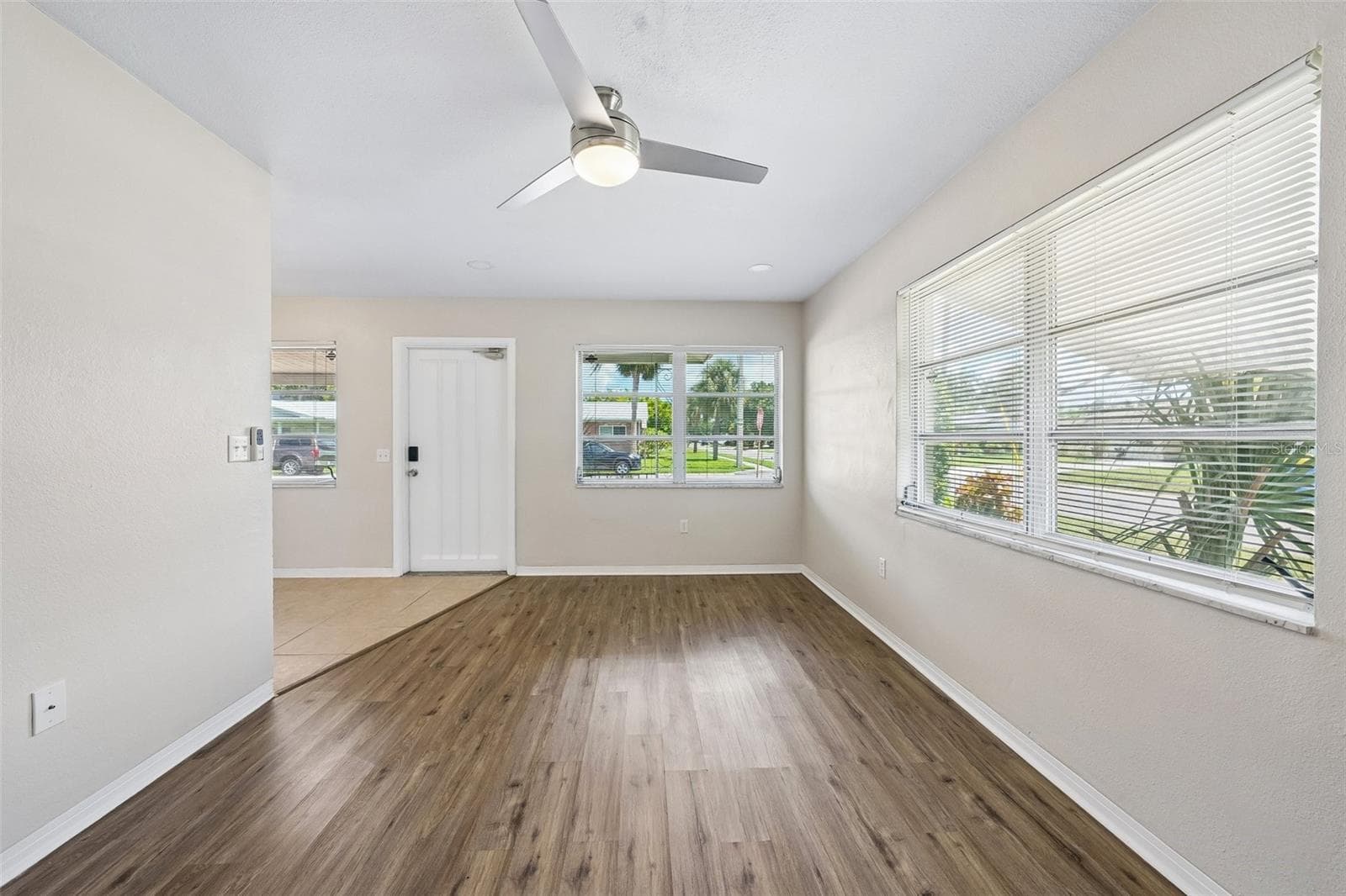 Duplex at 3700 59TH ST N, ST PETERSBURG, photo 9 of 55