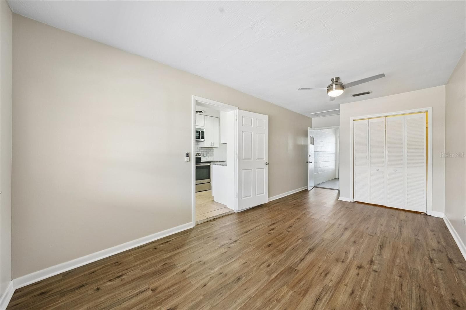 Duplex at 3700 59TH ST N, ST PETERSBURG, photo 18 of 55