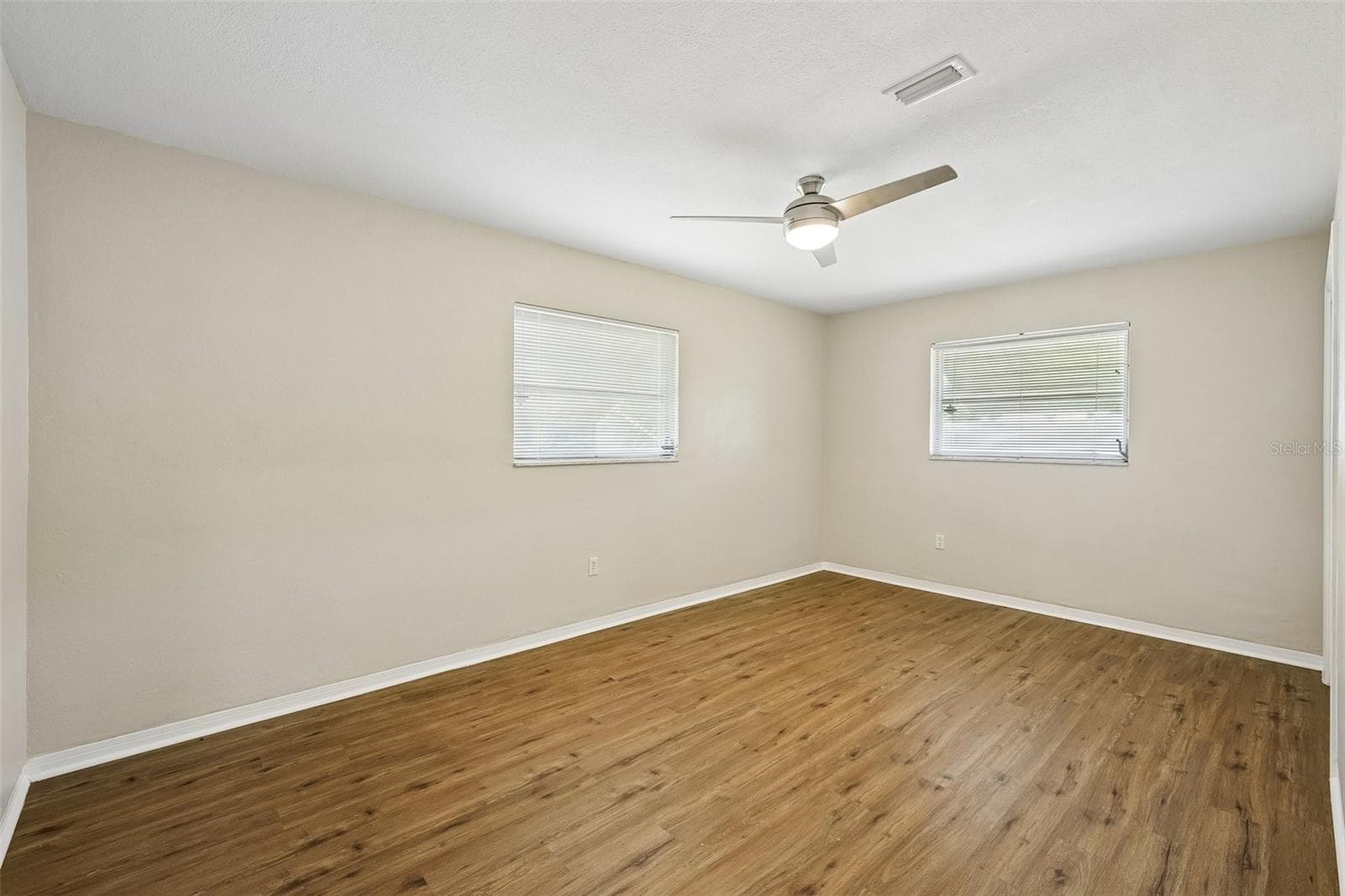 Duplex at 3700 59TH ST N, ST PETERSBURG, photo 22 of 55