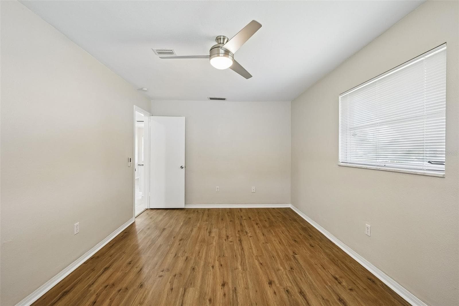 Duplex at 3700 59TH ST N, ST PETERSBURG, photo 25 of 55
