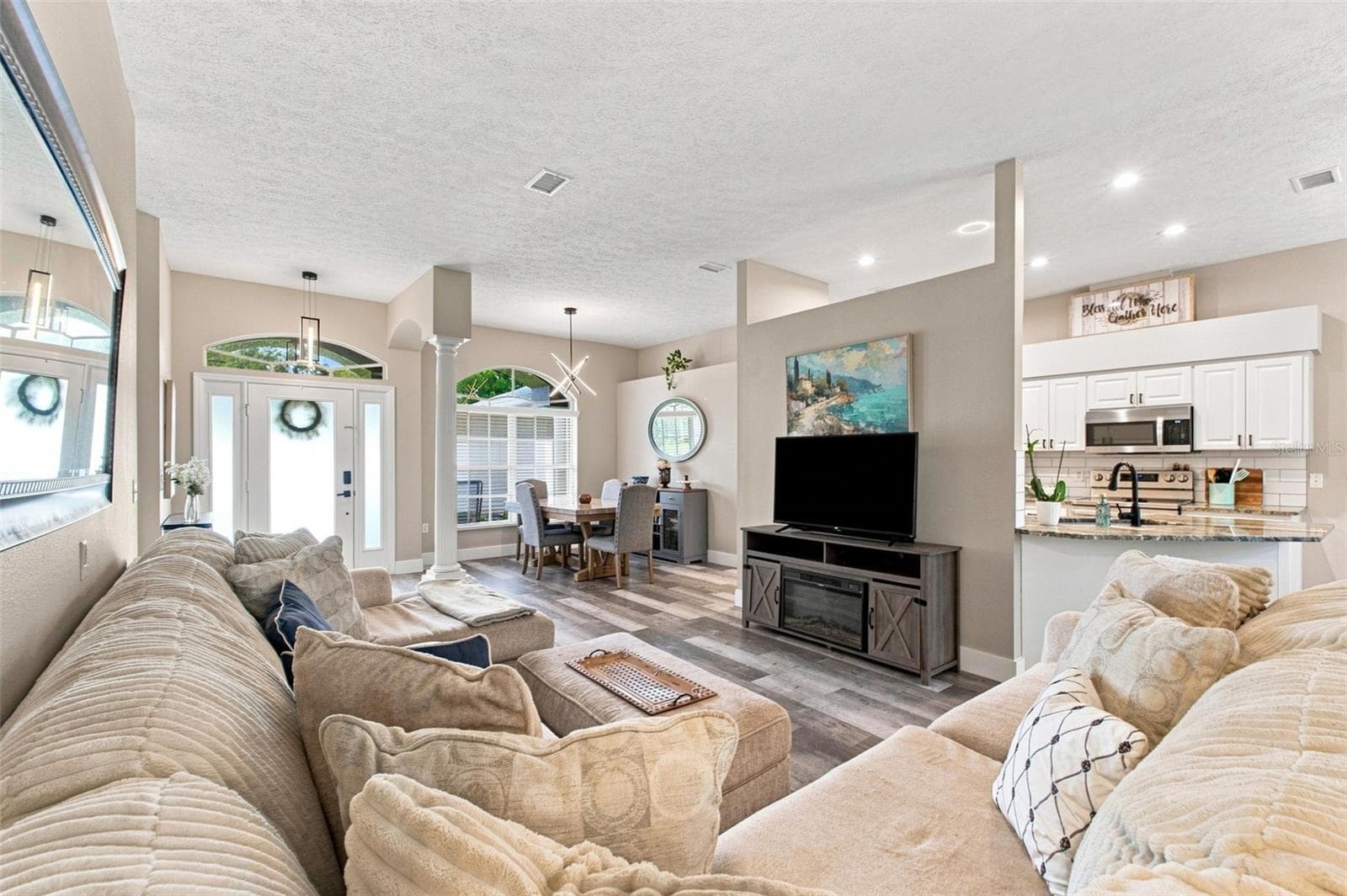 Single Family Residence at 13540 KNOTTY LN, HUDSON, photo 11 of 39