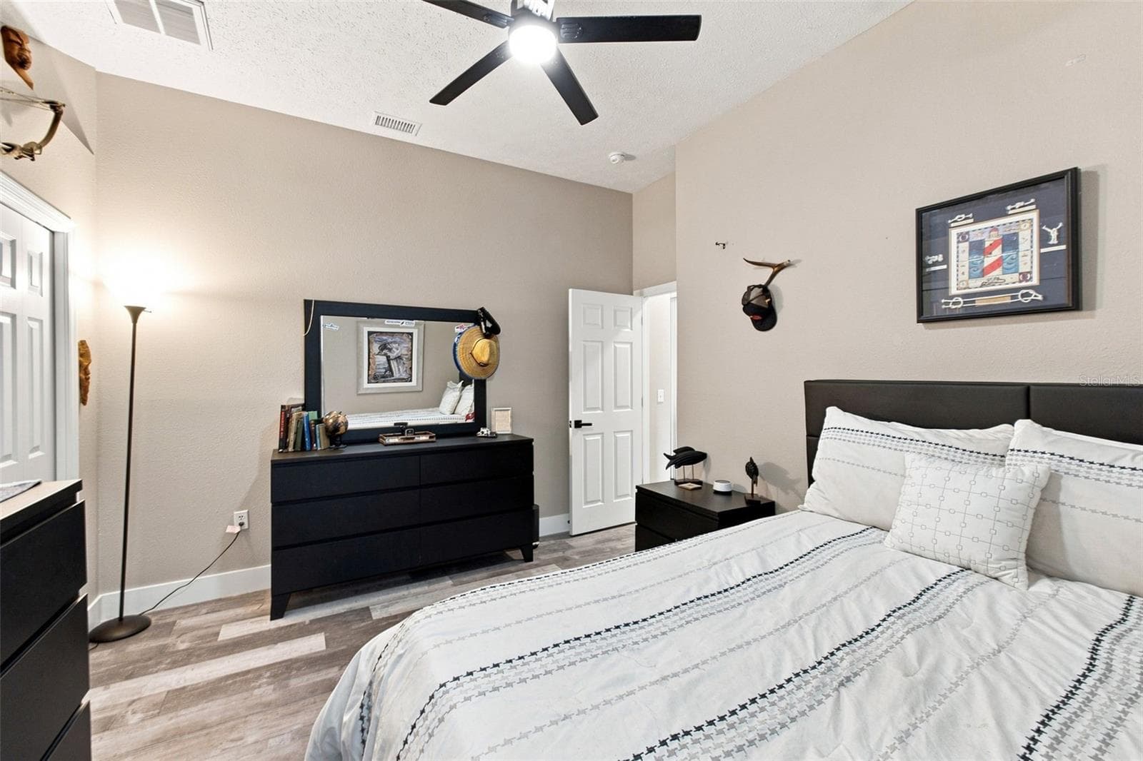 Single Family Residence at 13540 KNOTTY LN, HUDSON, photo 21 of 39