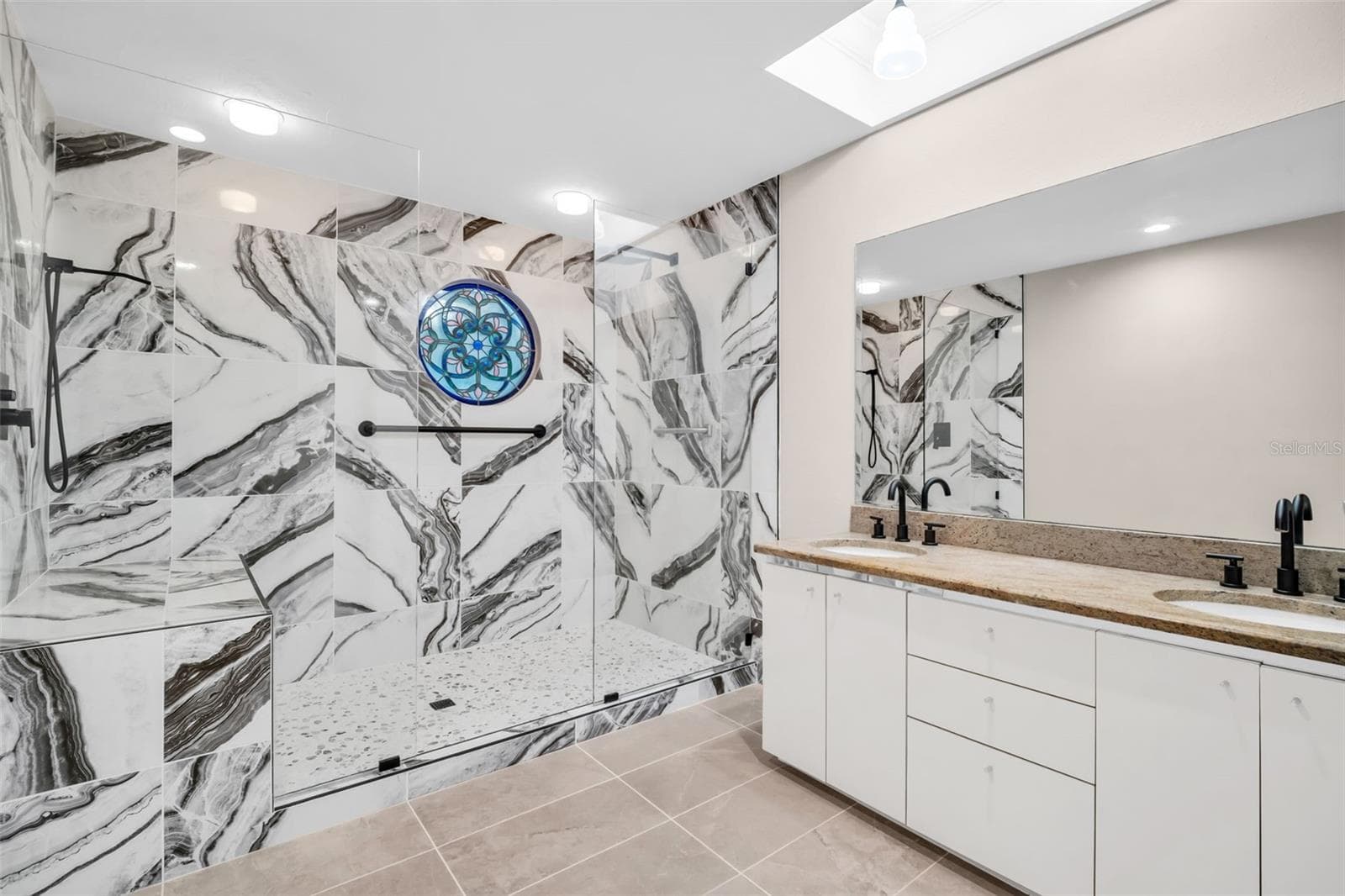 Primary Bathroom - 9723 TIFFANY OAKS LN #3B, TAMPA