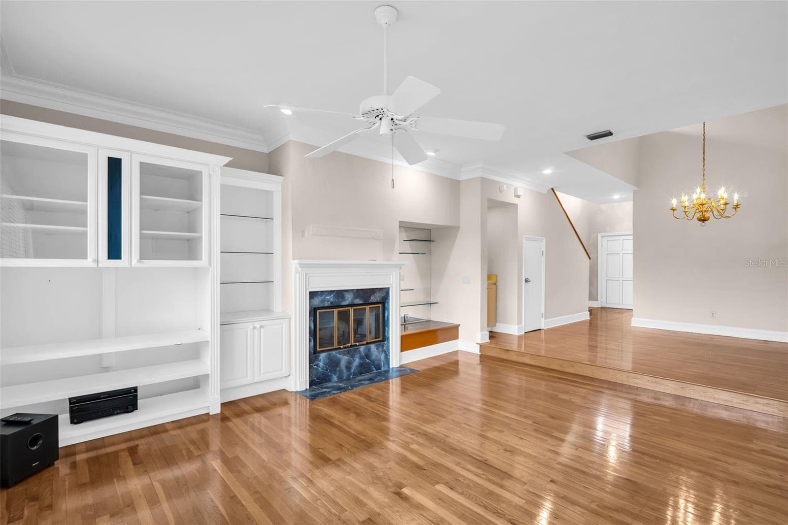 Living room - 9723 TIFFANY OAKS LN #3B, TAMPA
