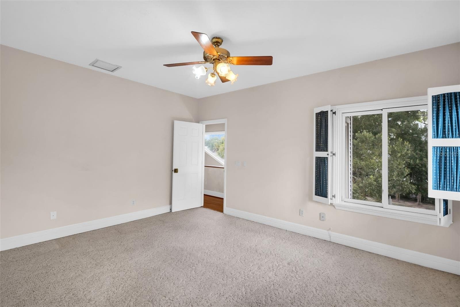 Upstairs Guest Bedroom - 9723 TIFFANY OAKS LN #3B, TAMPA