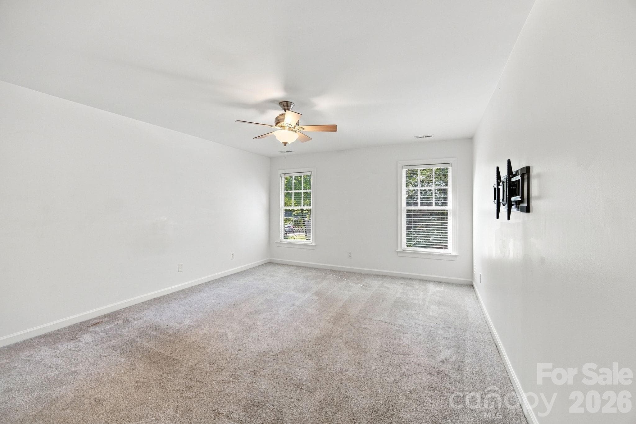 Single Family Residence at 5111 Downing Creek Drive, Charlotte, photo 27 of 48