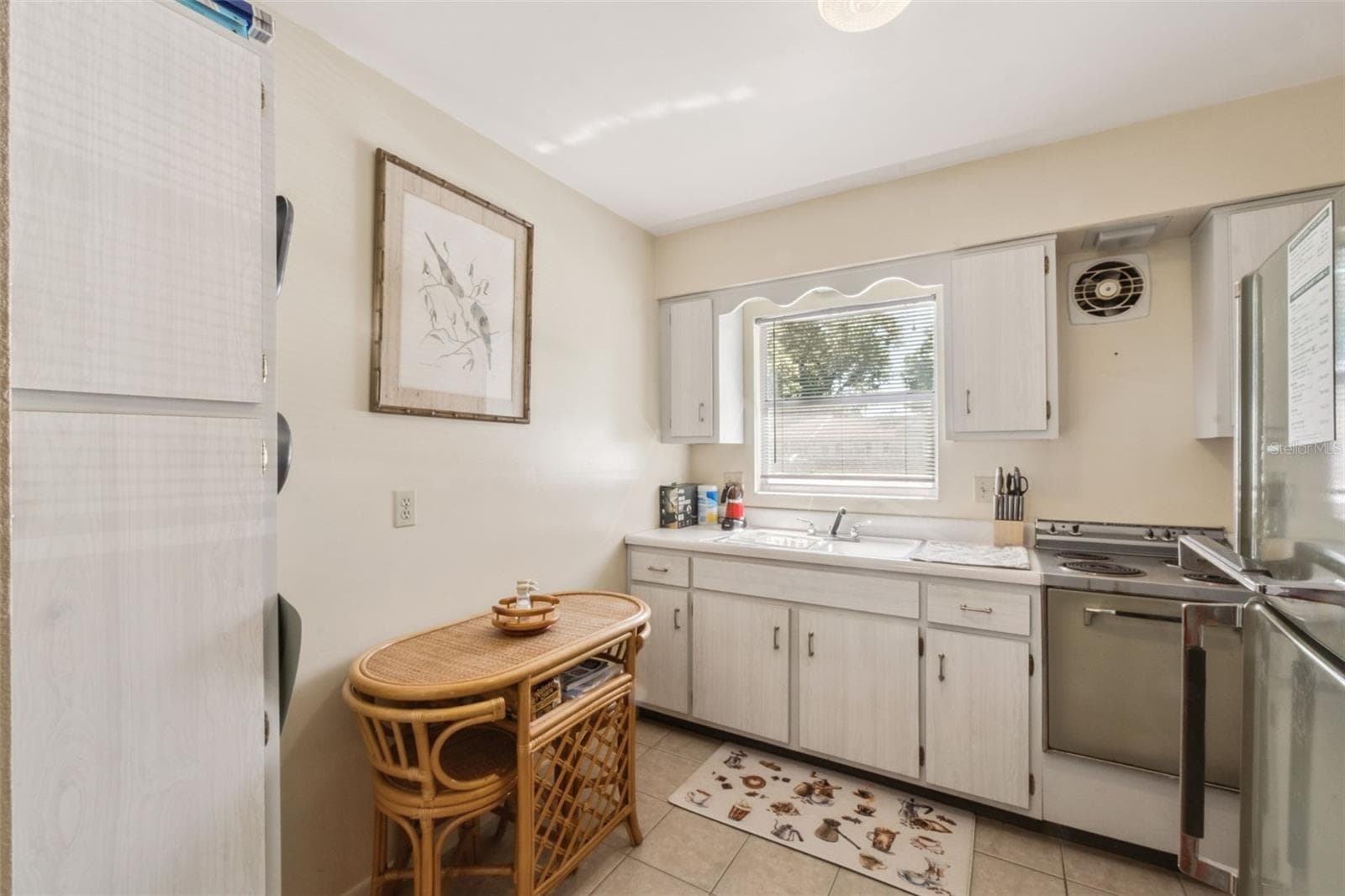 Condominium at 714 E MINNESOTA AVE #B, DELAND, photo 10 of 19