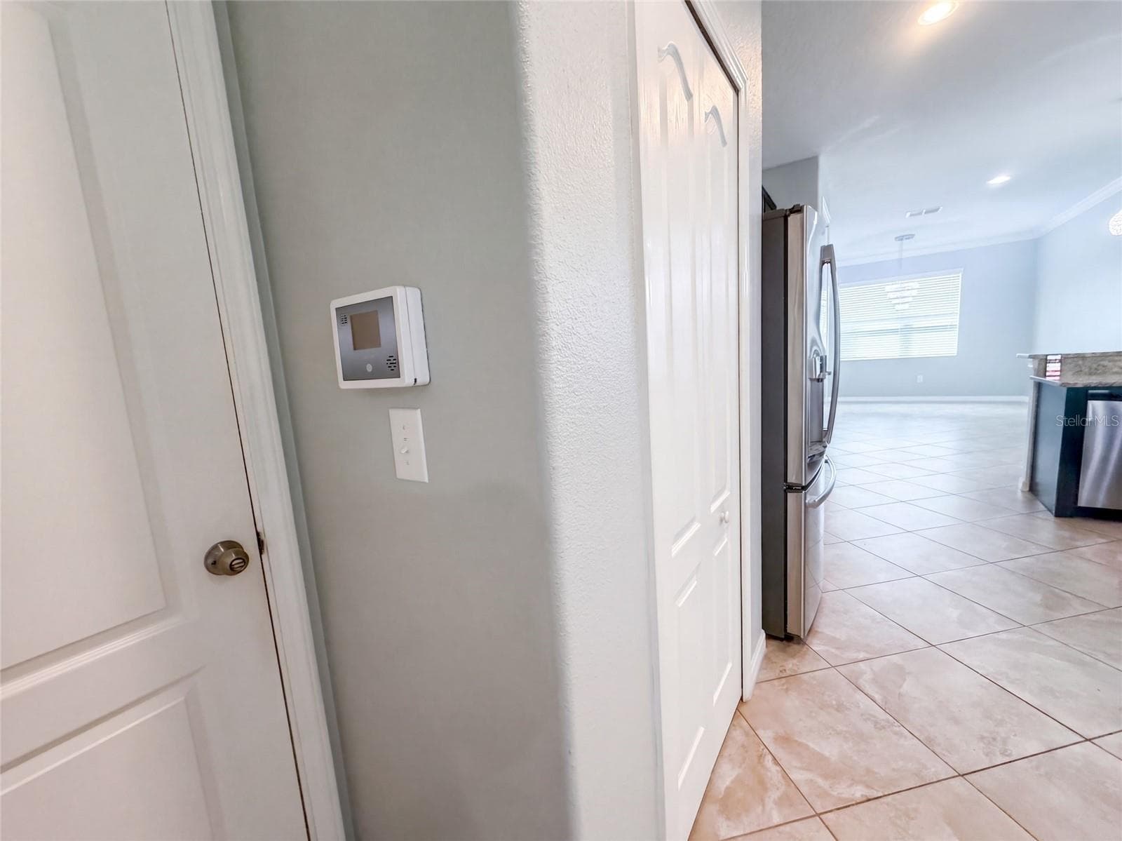 Single Family Residence at 626 TANANA FALL DR, RUSKIN, photo 10 of 36