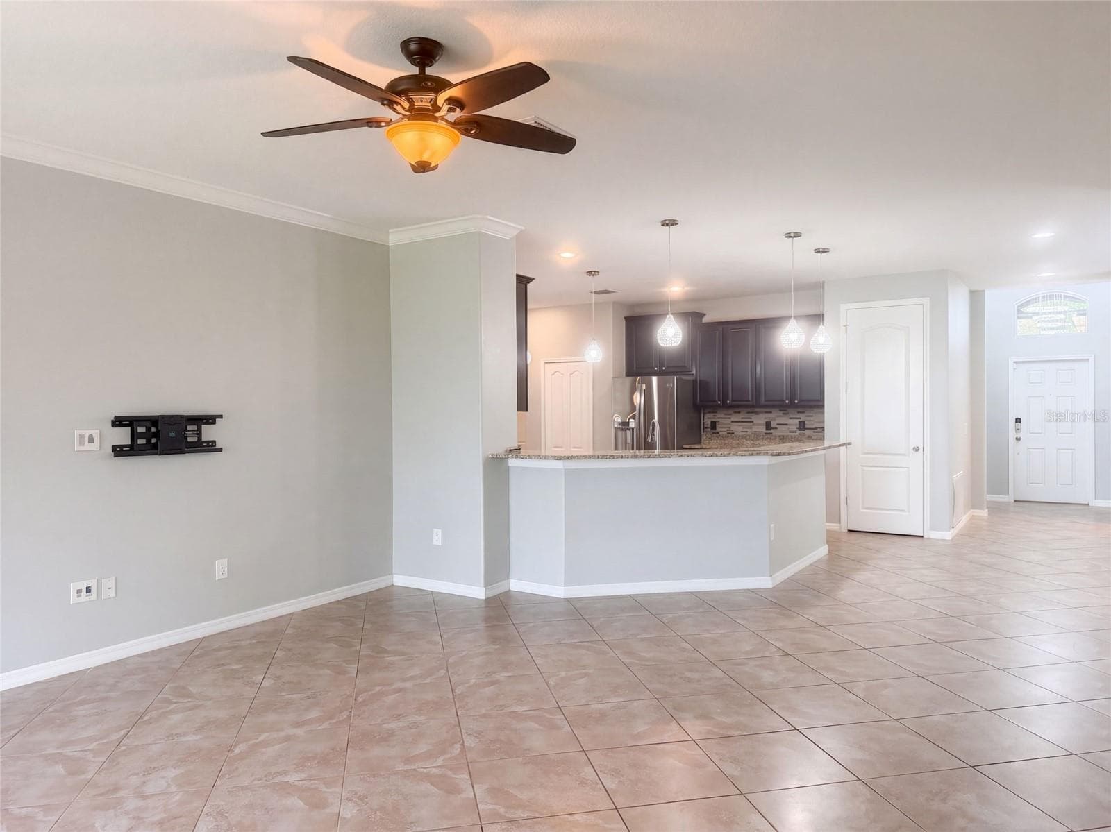 Single Family Residence at 626 TANANA FALL DR, RUSKIN, photo 13 of 36