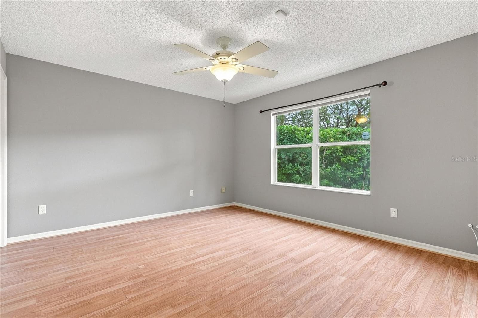 Primary bedroom: "Primary bedroom, 3-bedroom Corpus Christi floor plan, The Villages" - 3565 IDLEWOOD LOOP, THE VILLAGES