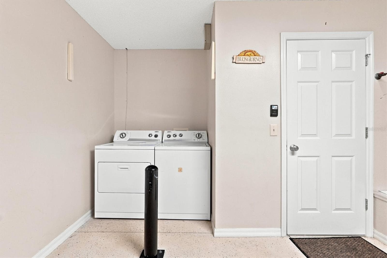 Garage: "One-car and golf-cart garage, Village of Summerhill home" - 3565 IDLEWOOD LOOP, THE VILLAGES